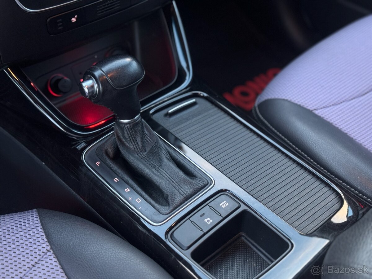 Kia Sorento 2.2 AWD 1.majiteľ, komplet historia - 14