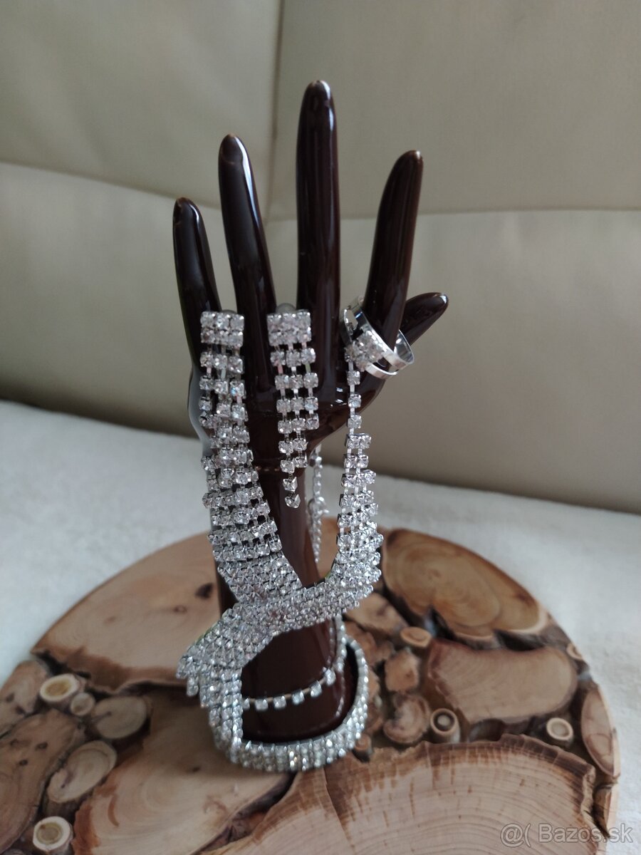 NOVÝ set bižutérie + krabička a brošňa (osobný odber) - 14