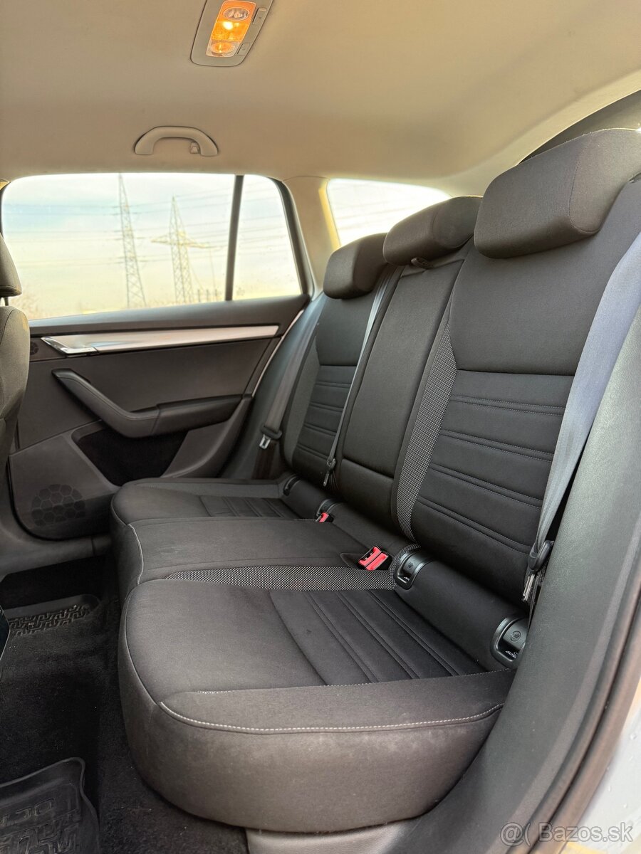 ŠKODA OCTAVIA 3 2020r.v. - 14