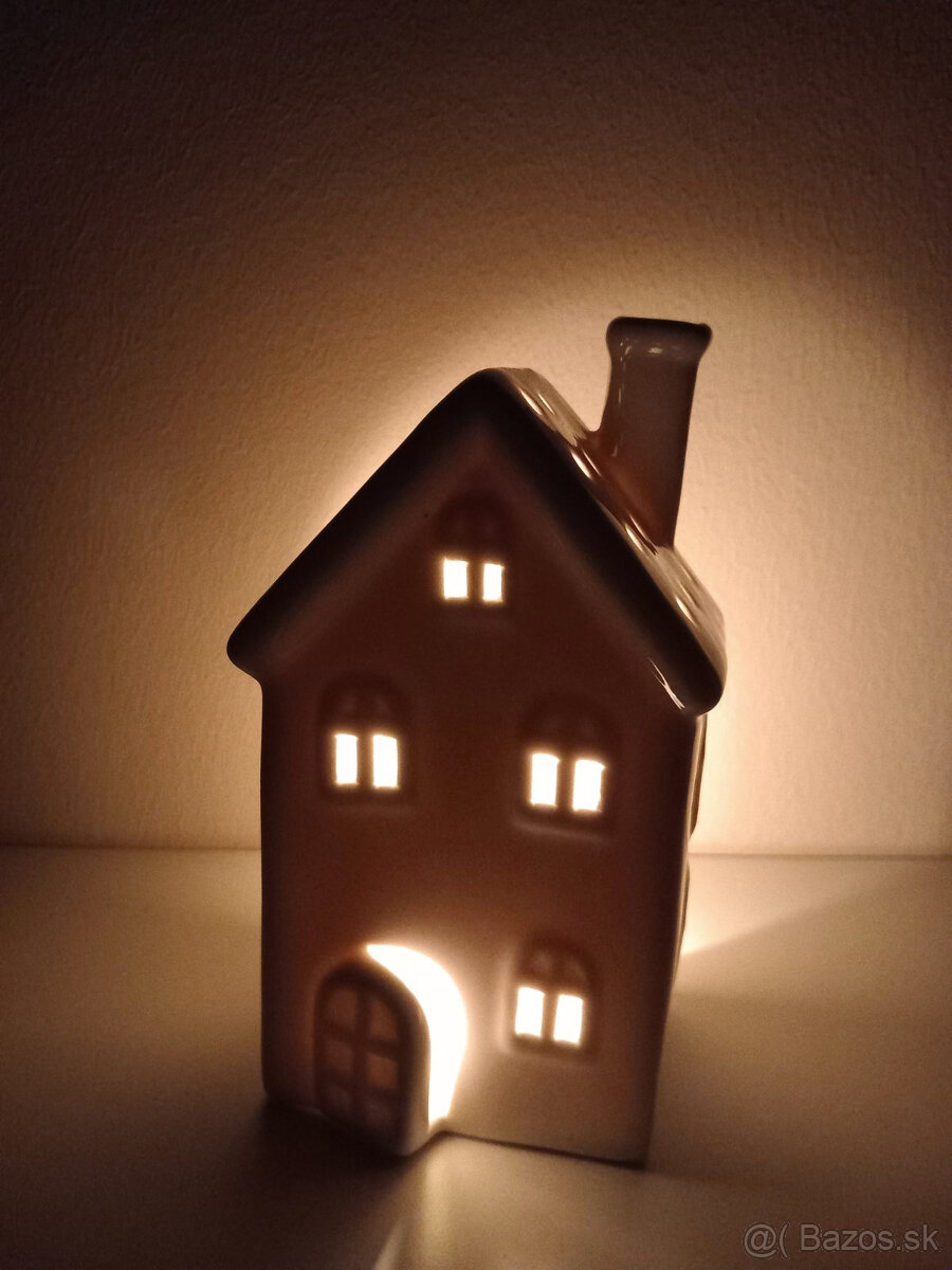 Keramický domček na čajovú sviečku 16x9x8 cm - 14