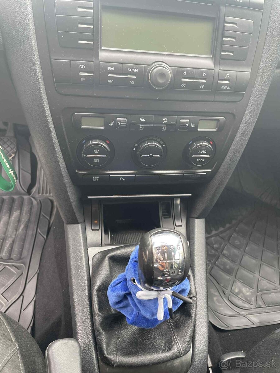 Zdravím mám na predaj Škoda Octavia 2 - 14