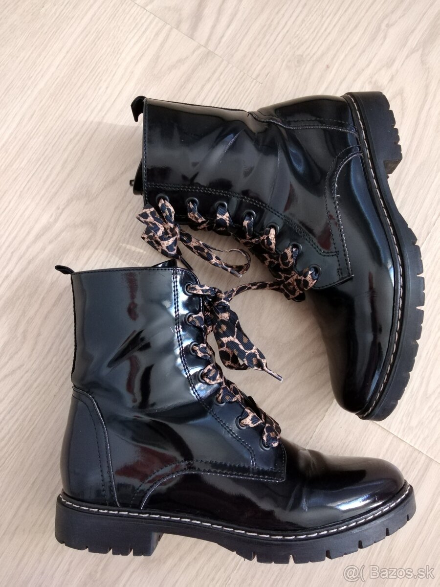 Členkové topánočky lesklé - 14