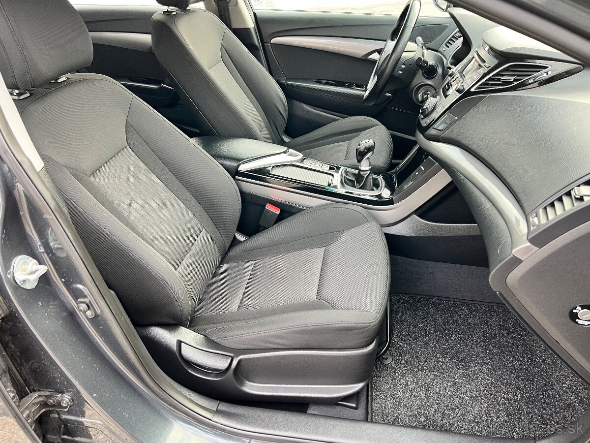 HYUNDAI I40 1.7CRDi 100kW 2015 COMBI ✅CENA NA SK ŠPZ - 14