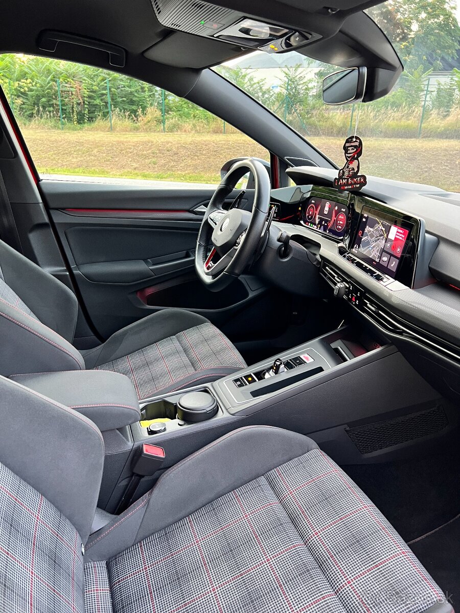 VW Golf 8 GTI 2,0 TSI DSG - 14