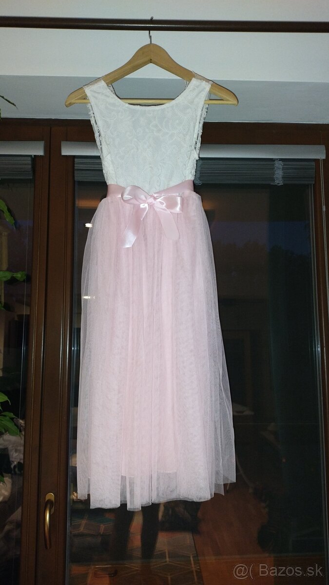 Detské ružové slávnostné šaty s čelenkou - 14