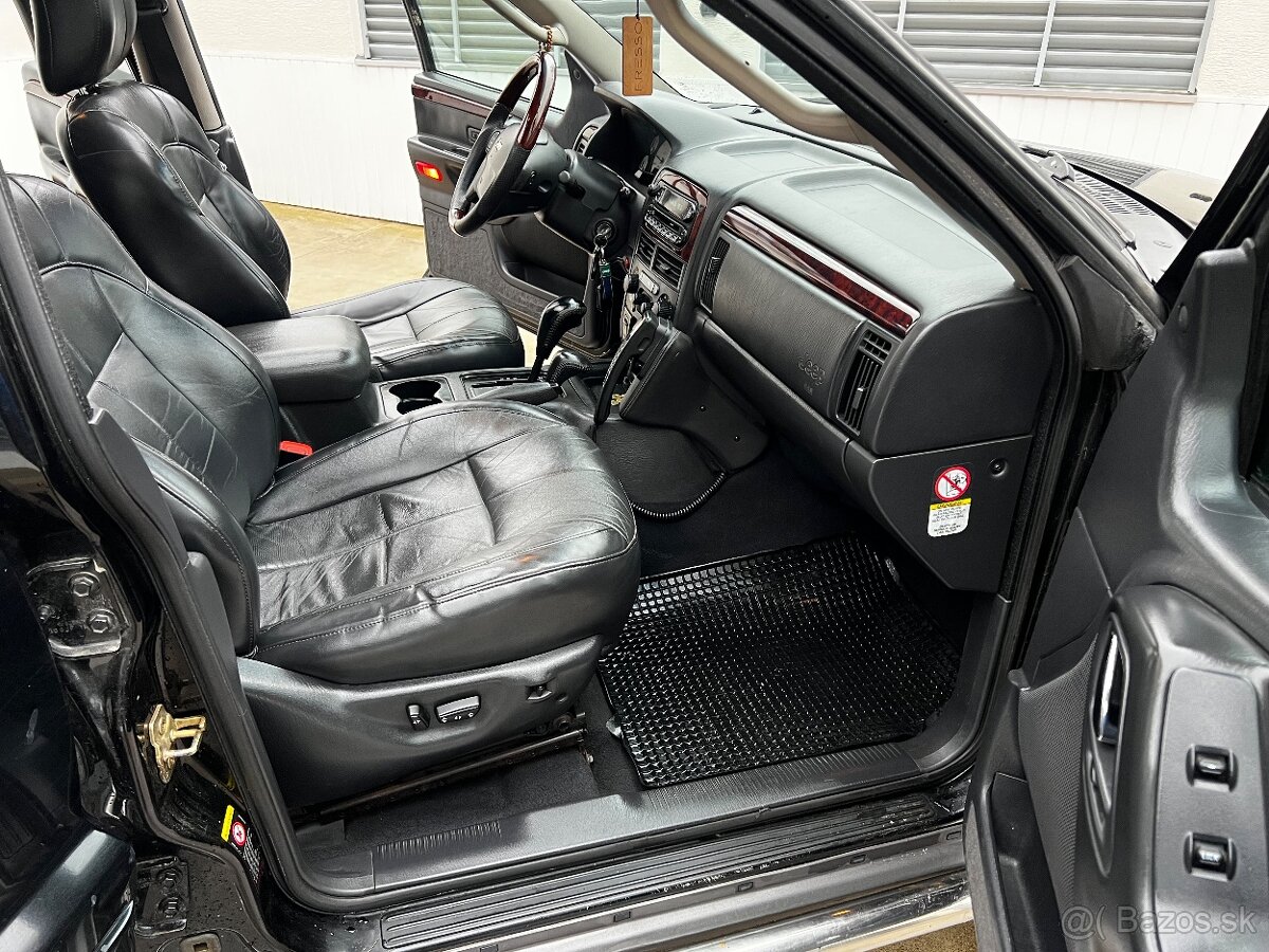 Jeep Grand Cherokee - 14