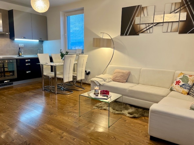 2-izb.byt, 2 parkovacie miesta, internet, energie v cene - 14