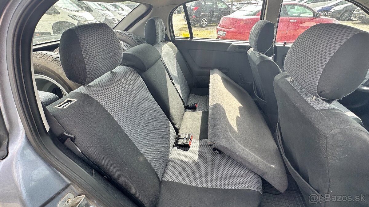 Opel Astra Classic 1.4 16V - 14