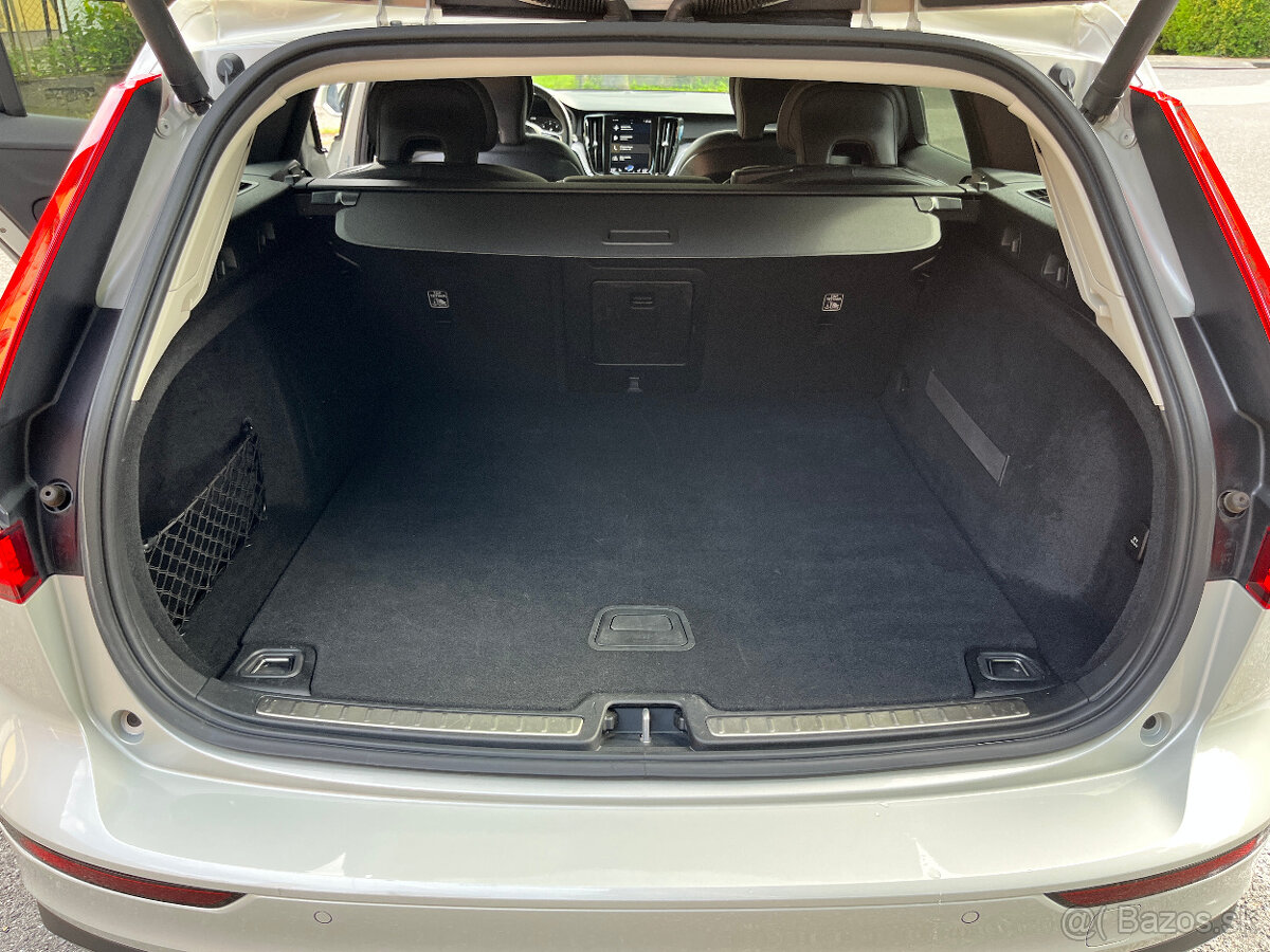 Volvo V60 Cross Country 4x4 - 14