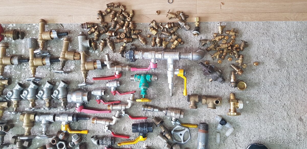 Vodo-inštalatérsky materiál 2 - 14