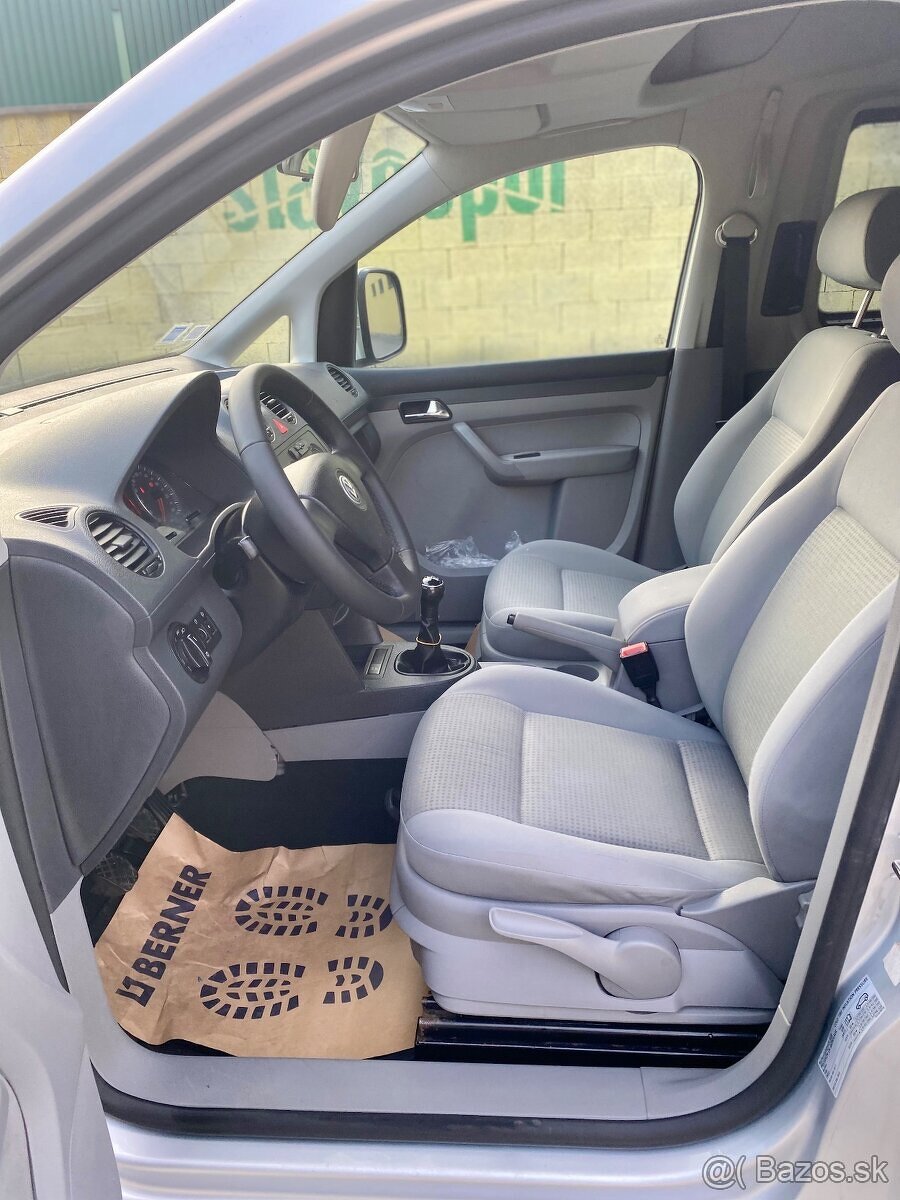 VOLKSWAGEN CADDY MAXI 1.9 TDI 77KW bez DPF 2010 - 14