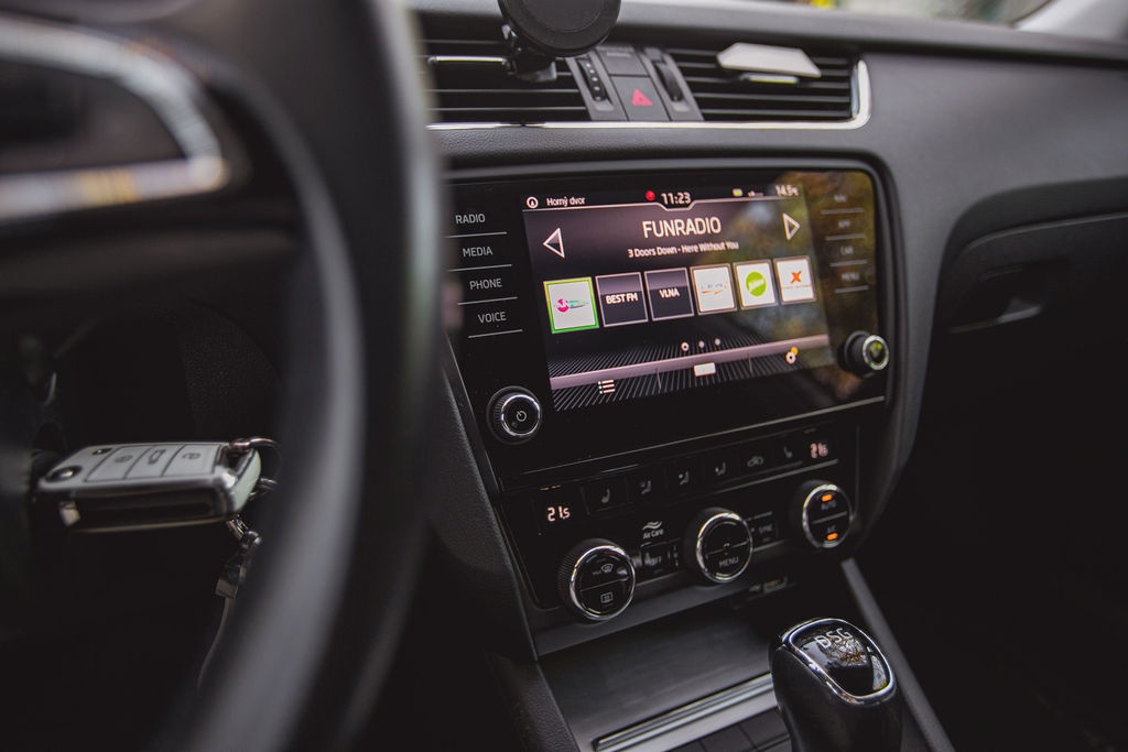 Škoda Octavia 2.0 TSI Ambition DSG - 14