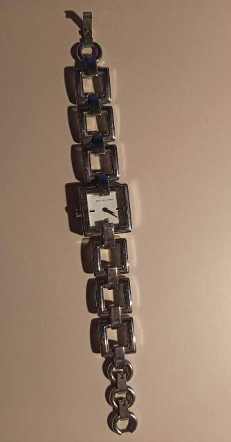 Dámske náramkové hodiny - 14