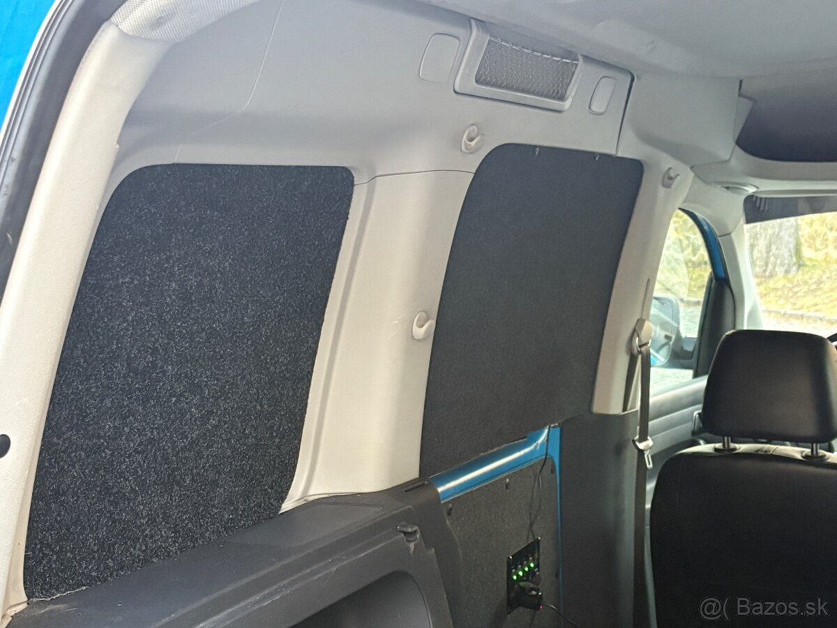 VW Caddy 1.6 TDi 140,PS Nová STK/EK Nove rozvody - 14