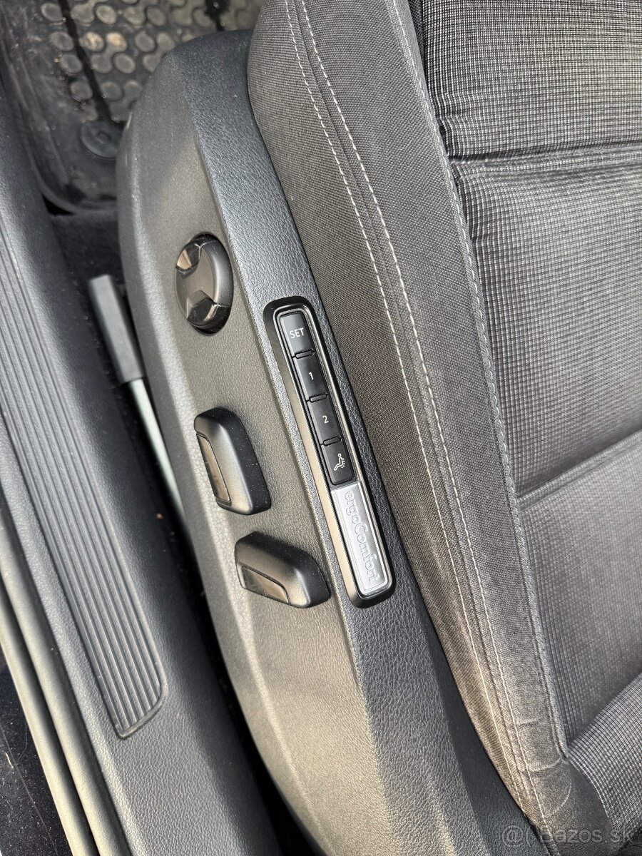 VW passat B8 2.0 TDI DSG - 14