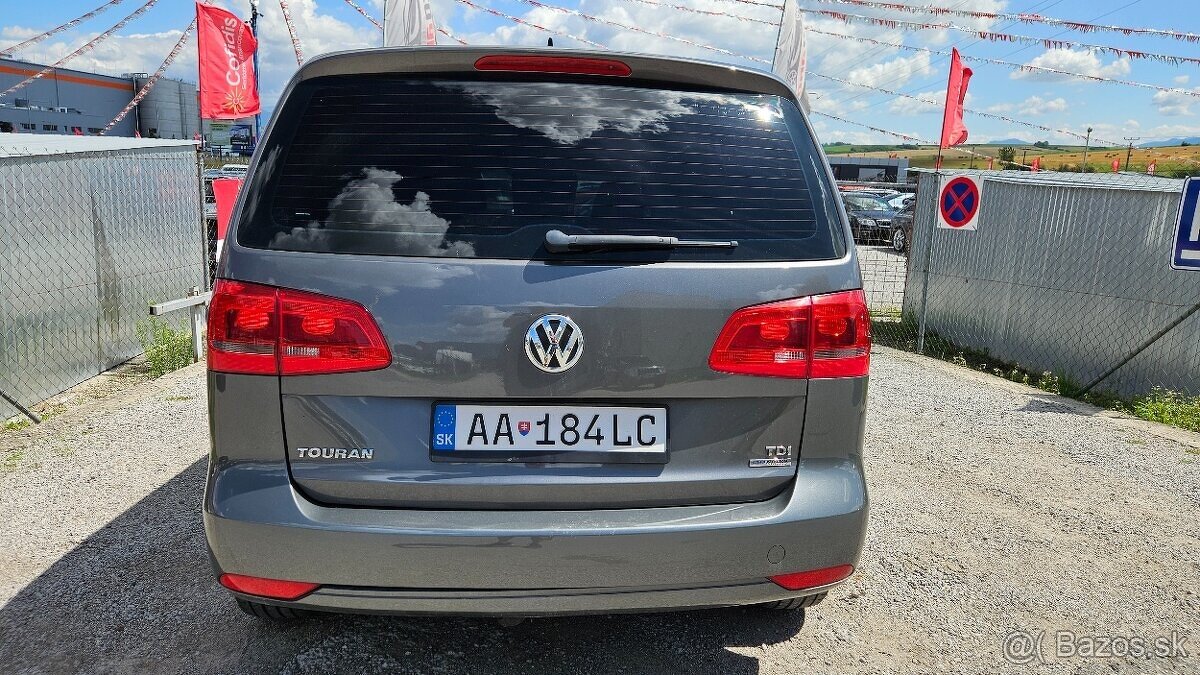 Volkswagen Touran 1.6 tdi dsg - 14