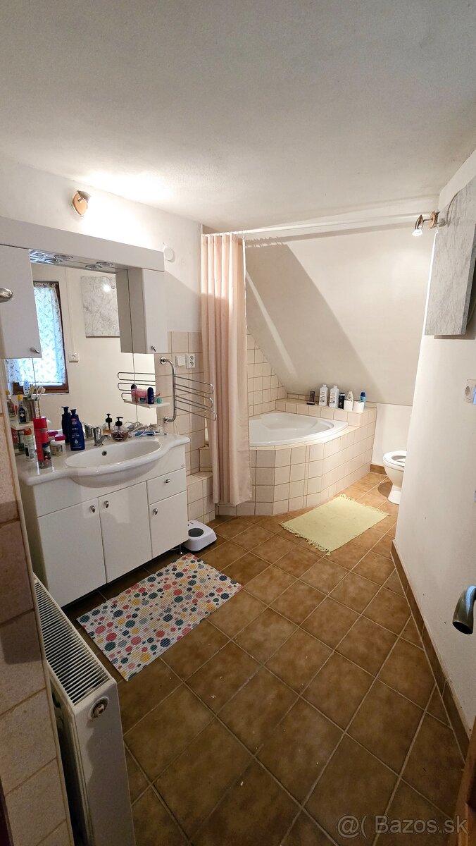 Predám chatu v Belušských Slatinách - 14