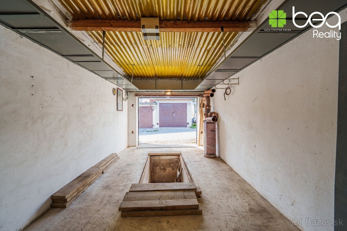 Garáž s elektrinou, montážnou jamou, pivnicou Levoča - 14
