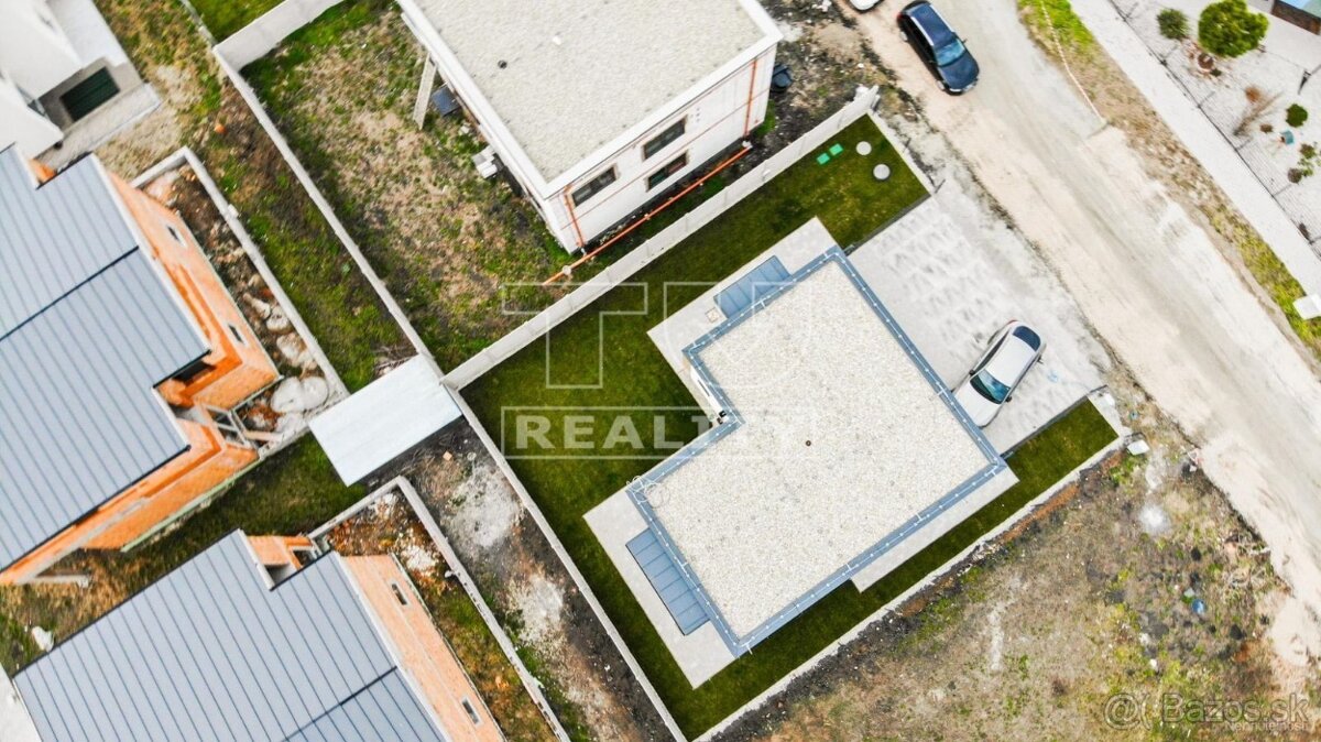 pri termálnom kúpalisku 3 izb. byt + garzónka v jednom v - 14