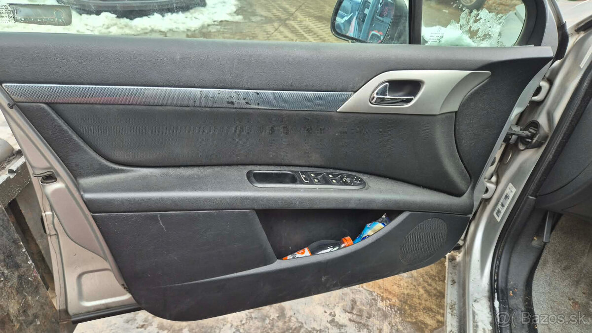 Peugeot 407 combi 2,0HDi 100kw - 14