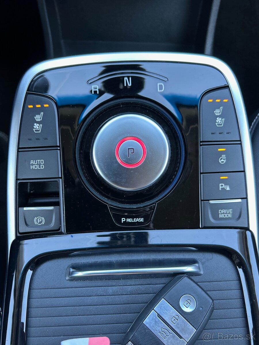 KIA e- Niro Premium Business 204ch 64KWh - 14