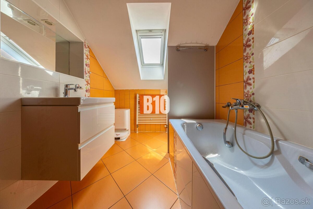 PONUKA uprostred VINOHRADU - dvojpodlažný rodinný dom s PEKN - 14