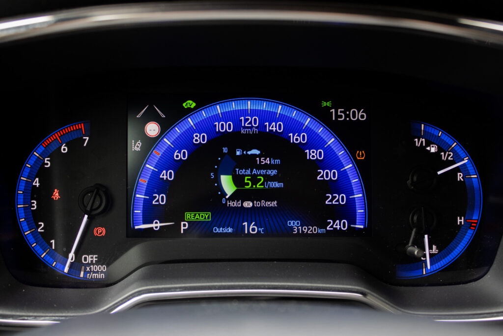 Toyota Corolla GR 1.8l Hybrid eCVT - 14