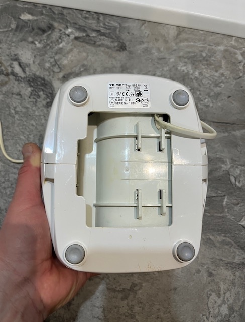 Zelmer 886.84 Mlynček na mäso a strúhač - 14