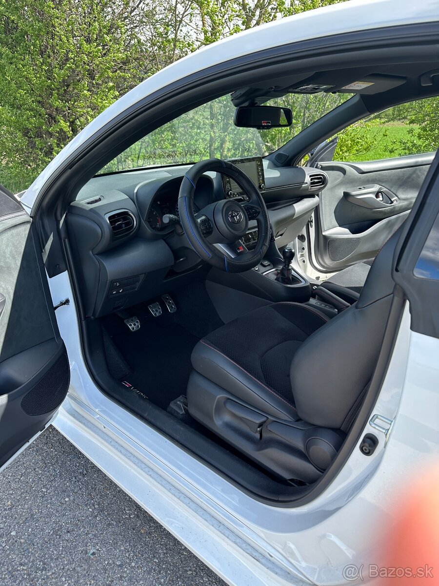 Toyota Yaris GR 1.6 turbo - 14