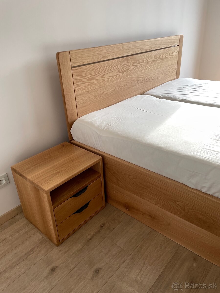 Manželská dubová posteľ 180×200 cm - 14