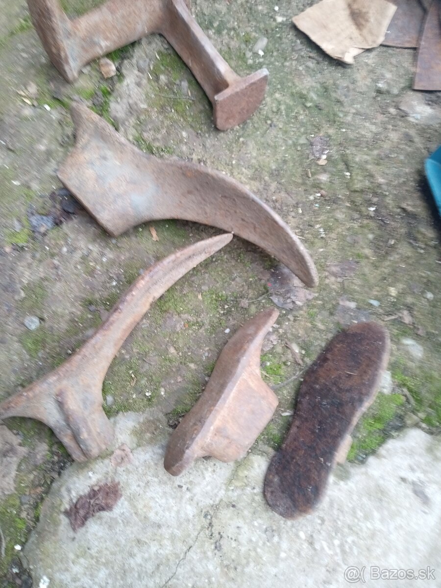 Olejničky.baterky.kopyto.nadoby - 14