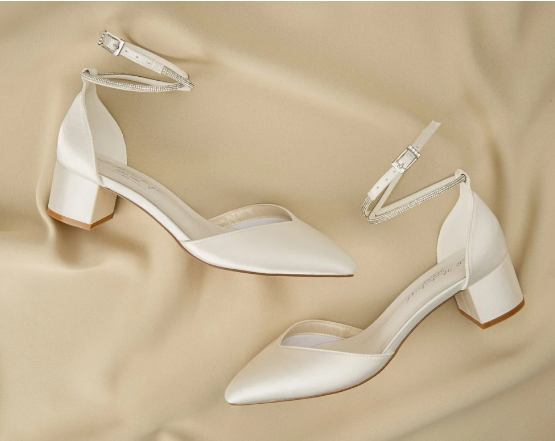 Predám krásne svadobné šaty - 14