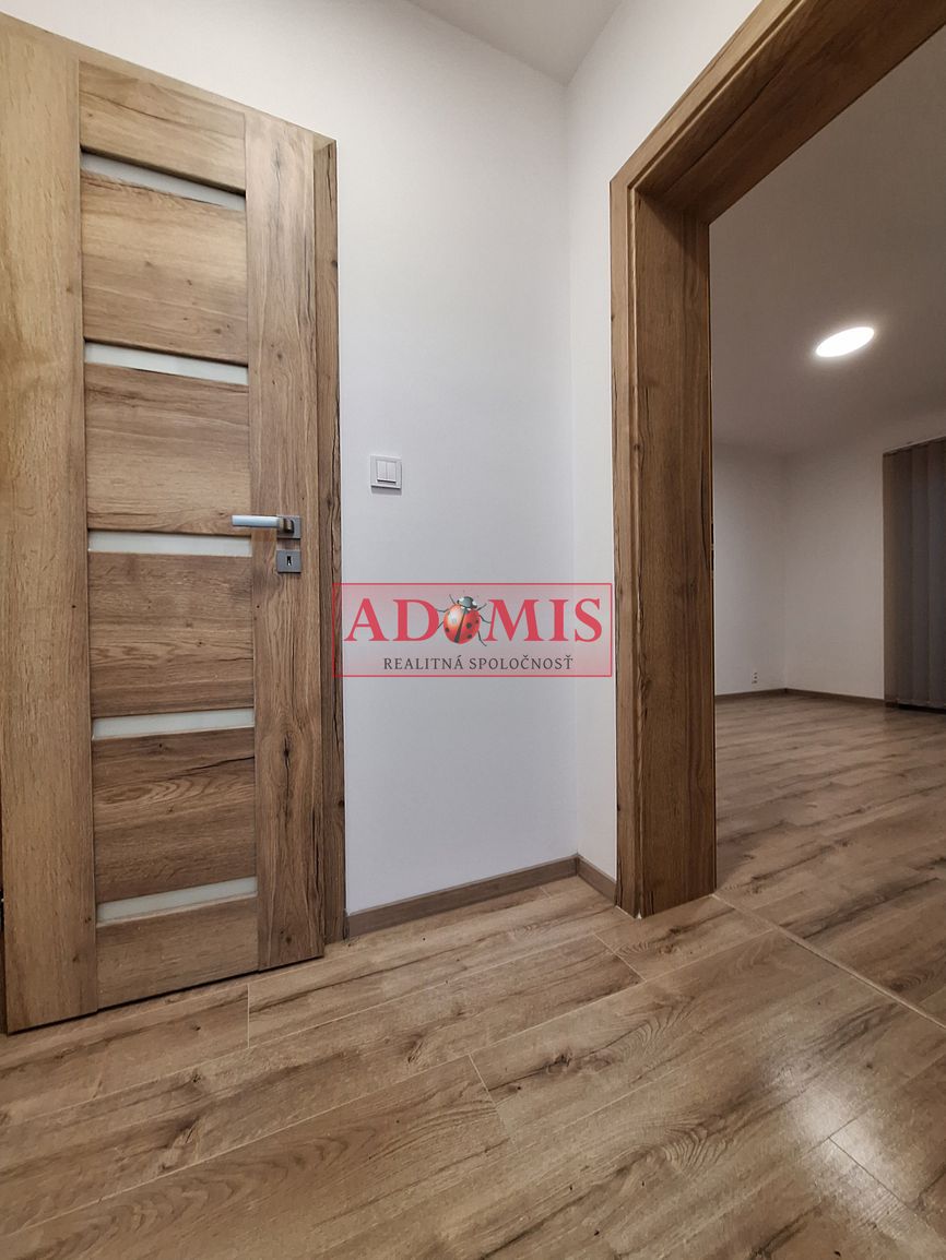 ADOMIS - predáme 5-izbový RD Seňa 145m2,všetky IS 600m2, len - 14