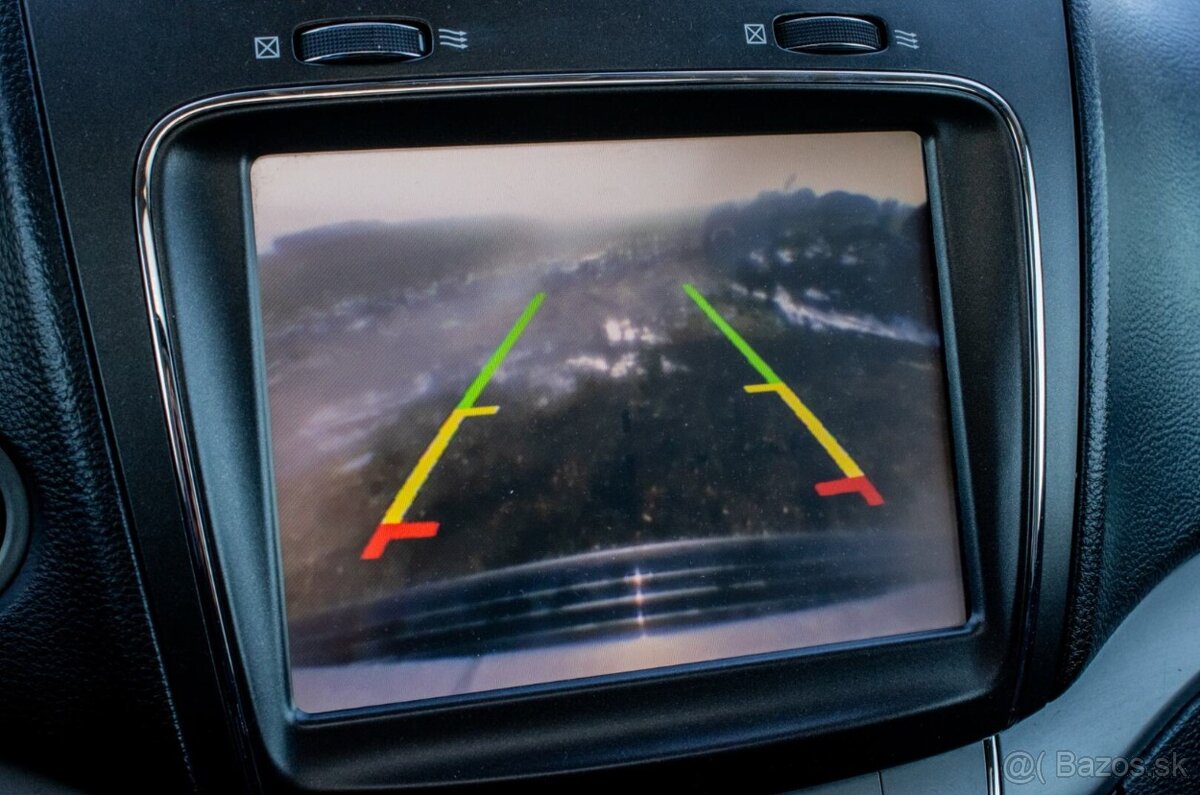 Fiat Freemont 2.0 16V MultiJet Black Code 4x4 / PANO - 14