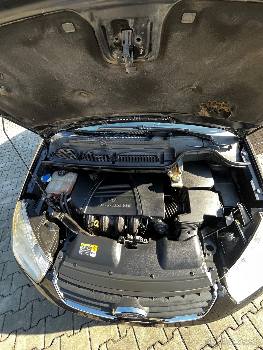 Ford C max 2008 1.8 benzín TITANIUM - 14