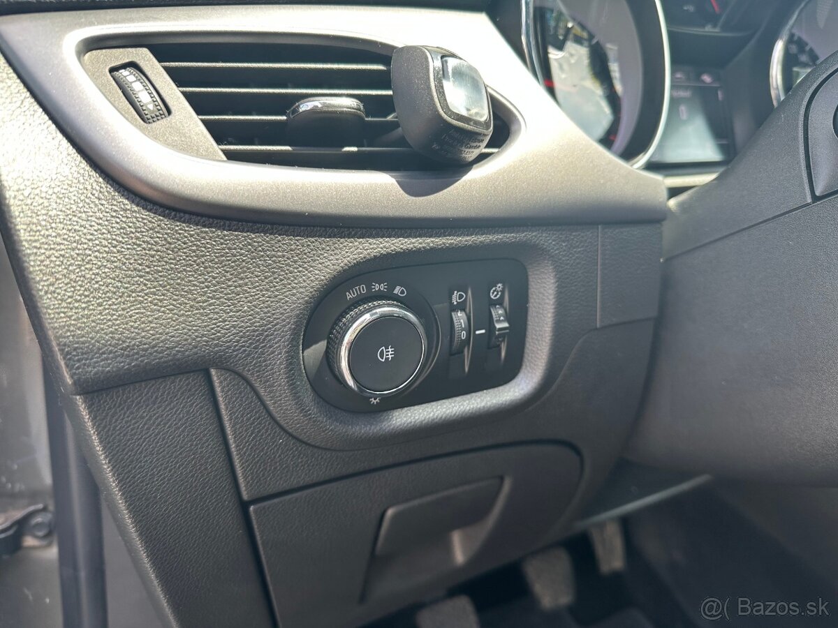 Opel Astra K Sports Tourer + 1.6 CDTI - 14