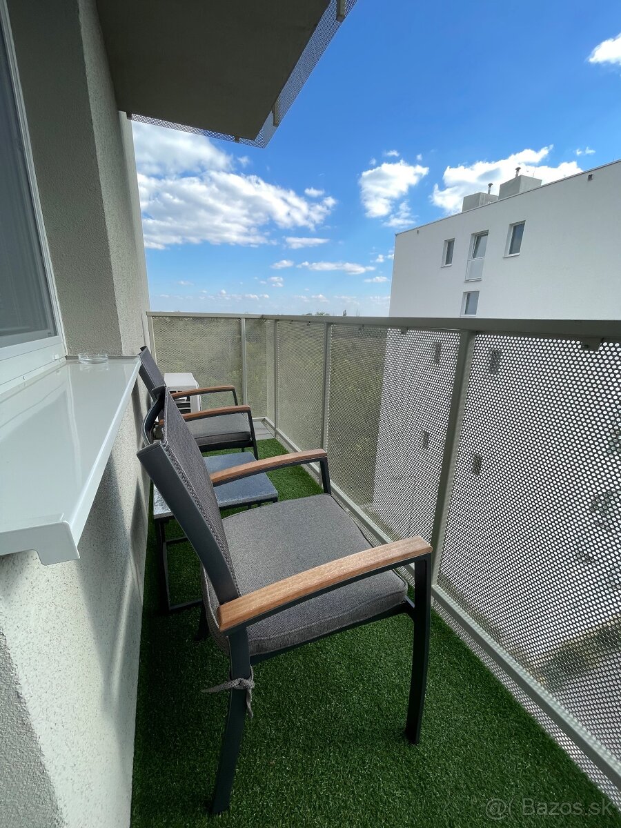 3.izbový byt Bratislava - 14