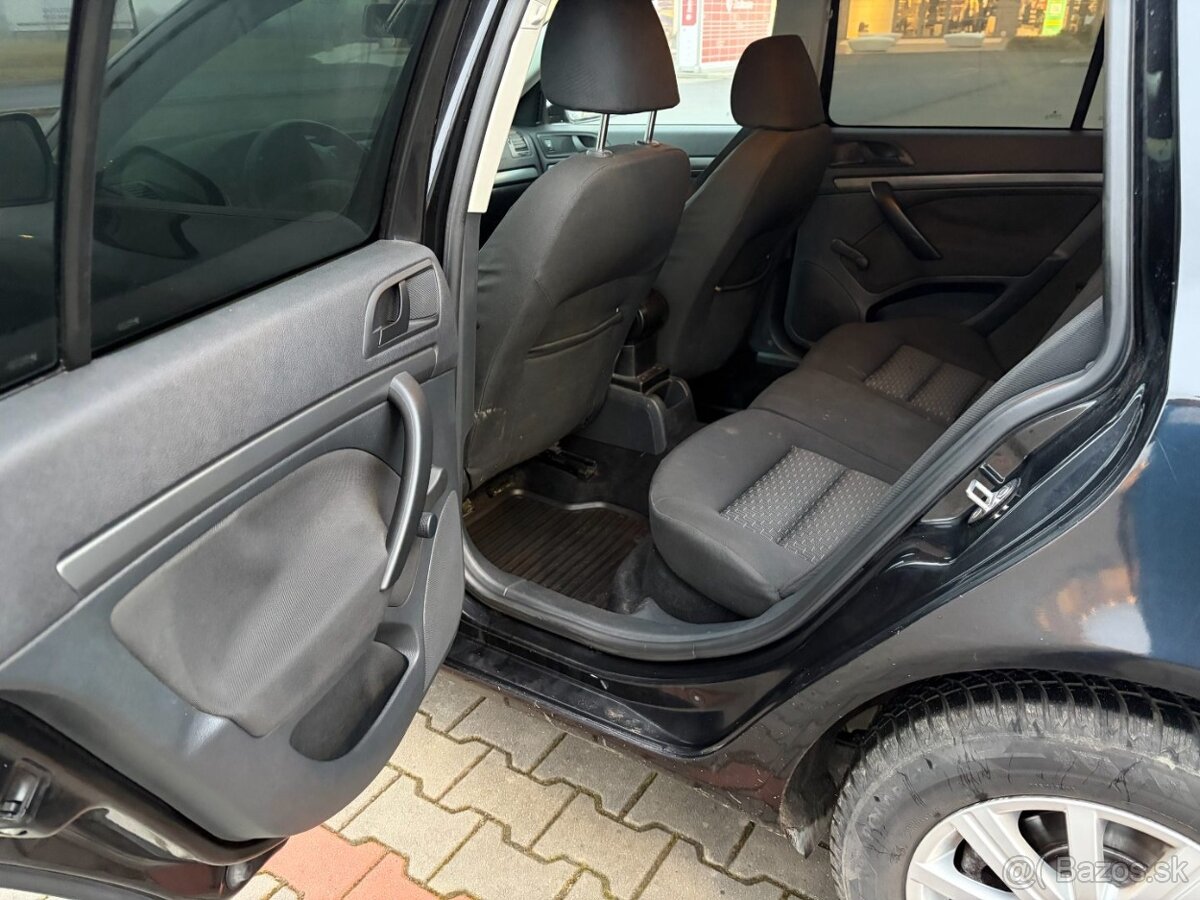 Škoda Octavia II 1.6 TDi 77kw navigace - 14