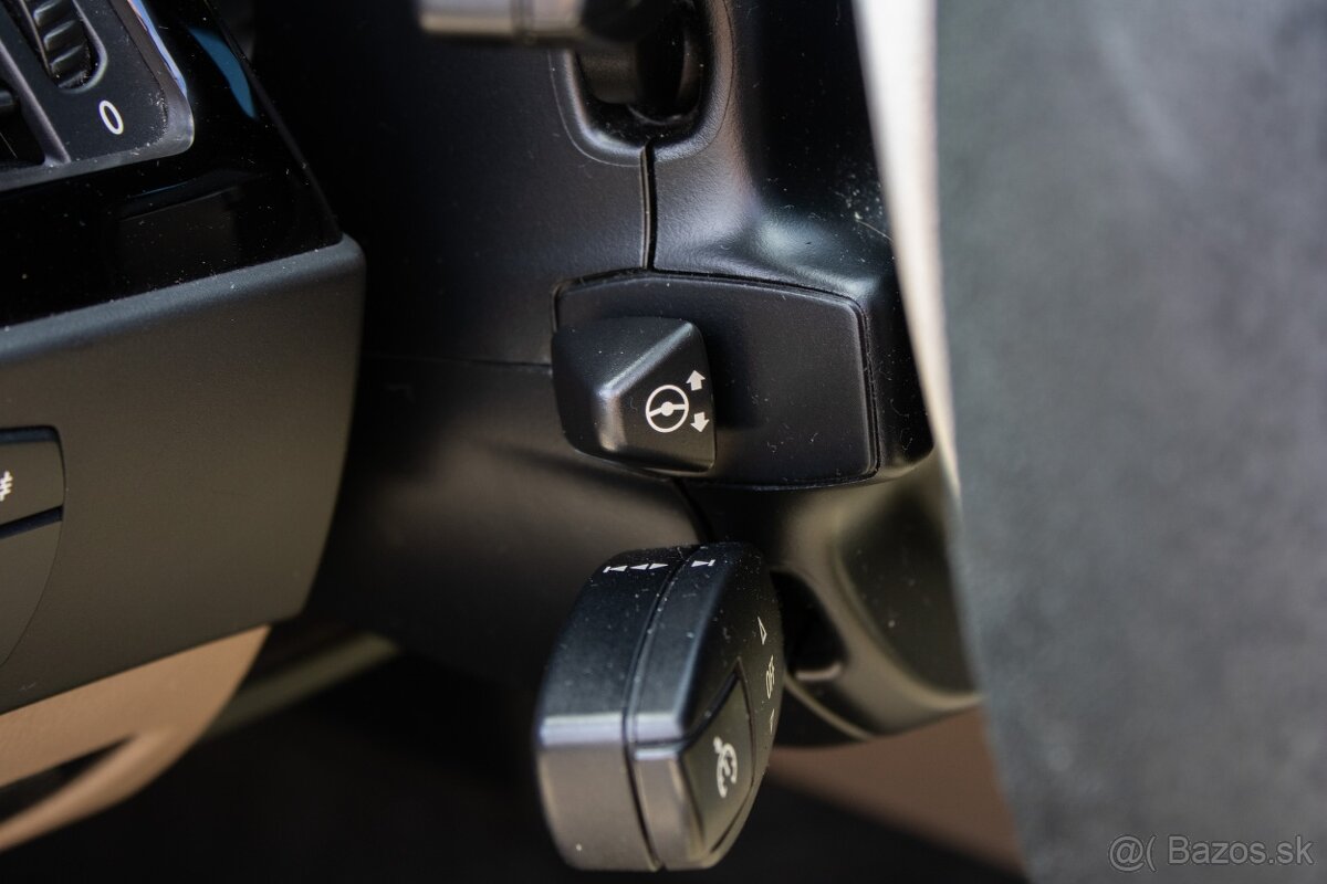 BMW M5 PANO/HUD/M-TECH/INDIVIDUAL - 14