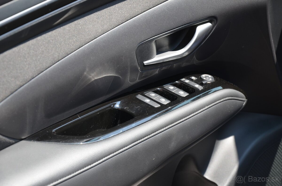 Hyundai Tucson 1.6 CRDI Family 85kW - 14