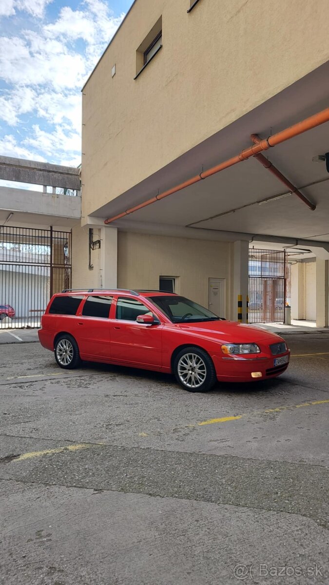 Volvo V70 D5, manuál - 14