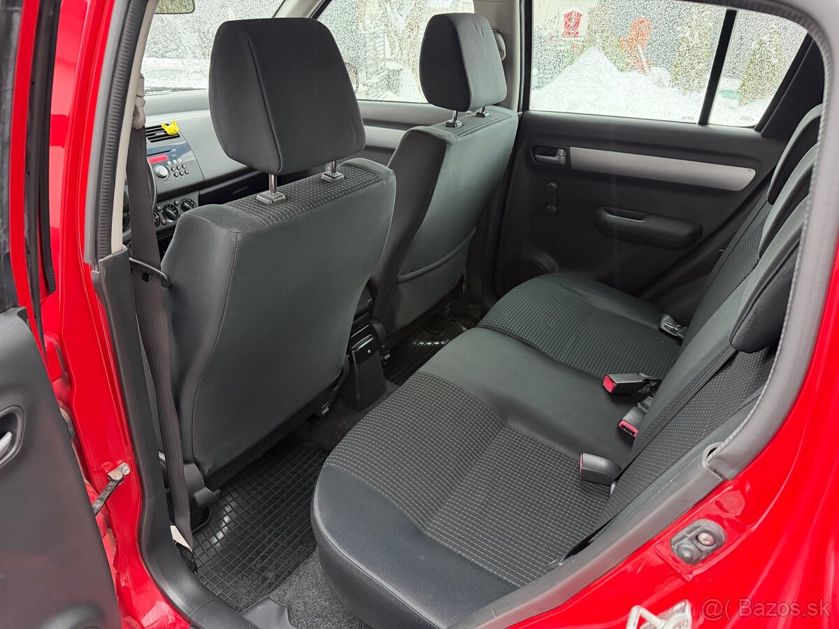 Suzuki Swift 1.3 benzín,nova TK a EK. - 14
