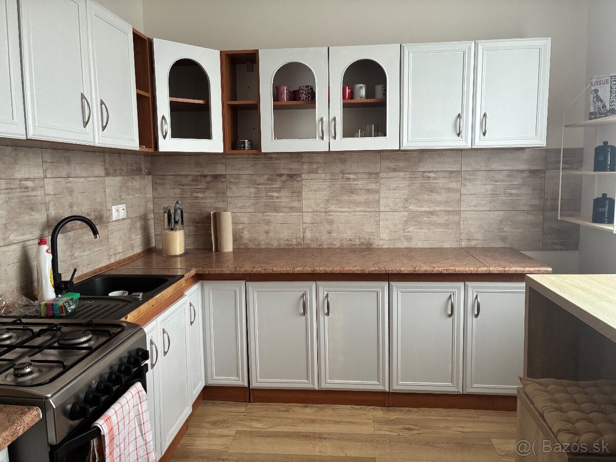 Prenájom zariadený 2izbový byt - 14