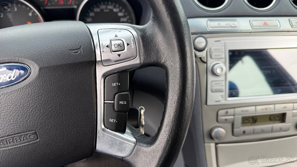 Ford S-Max 2.0 TDCi Trend - 14