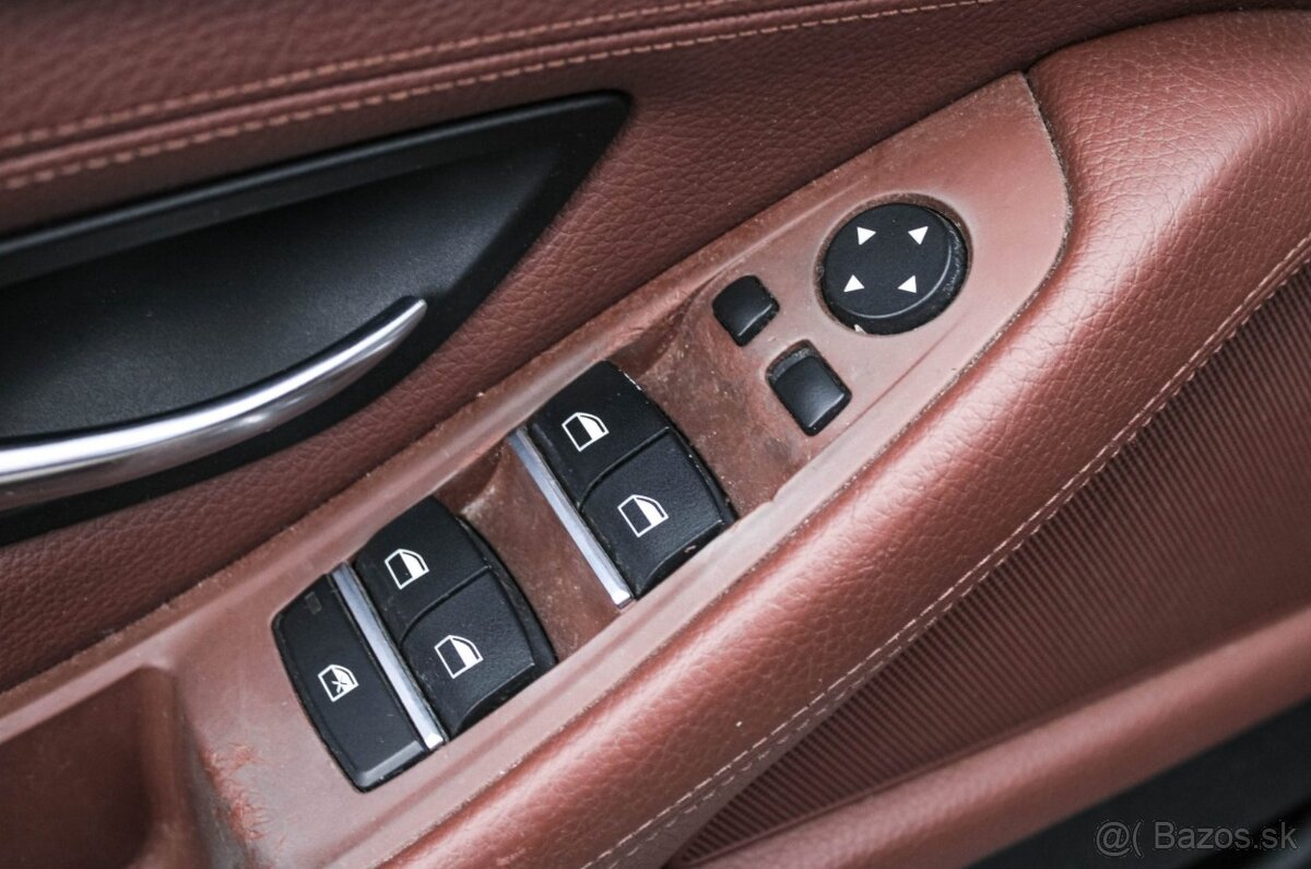 BMW Rad 5 Touring 520d xDrive - 14