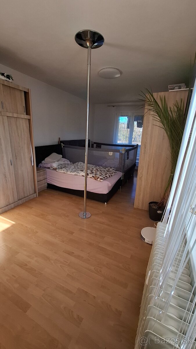 2 izbový byt v centre s dvoma veľkými balkónmi - 14