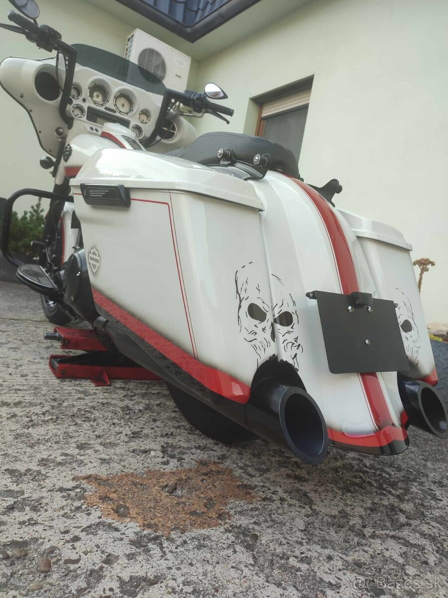 HARLEY DAVIDSON FLHXS STREET GLIDE CUSTOM SPECIAL - 14