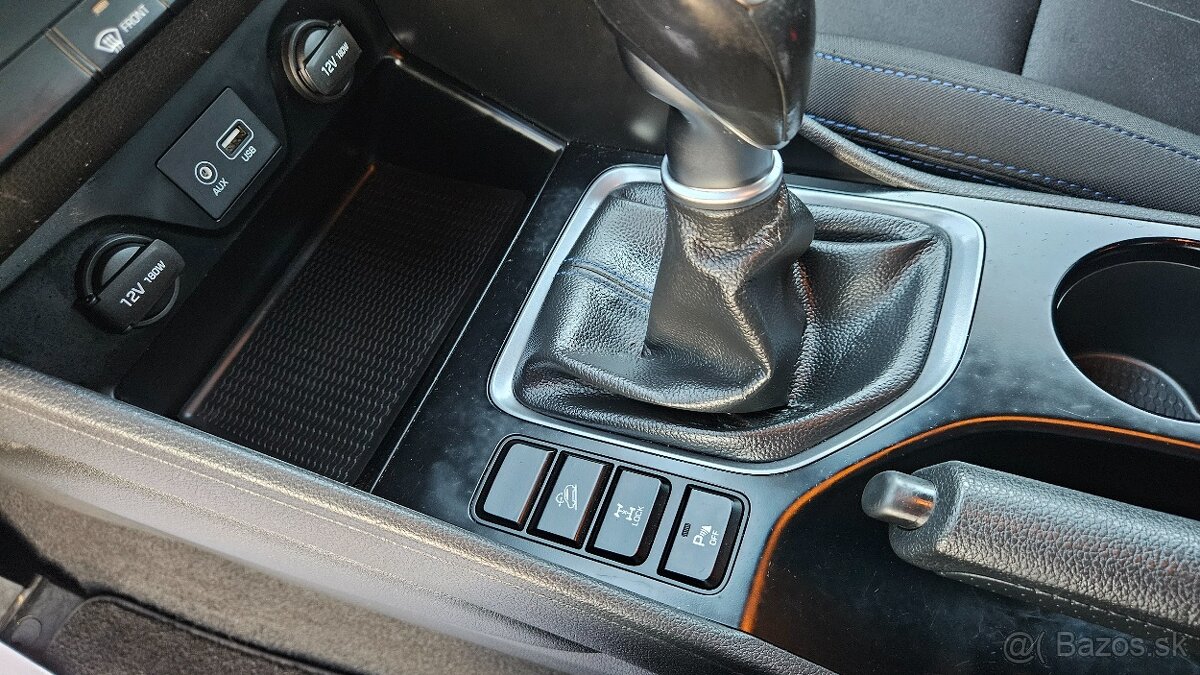 HYUNDAI TUCSON 2.0CRDI PREMIUM 4X4 - 14