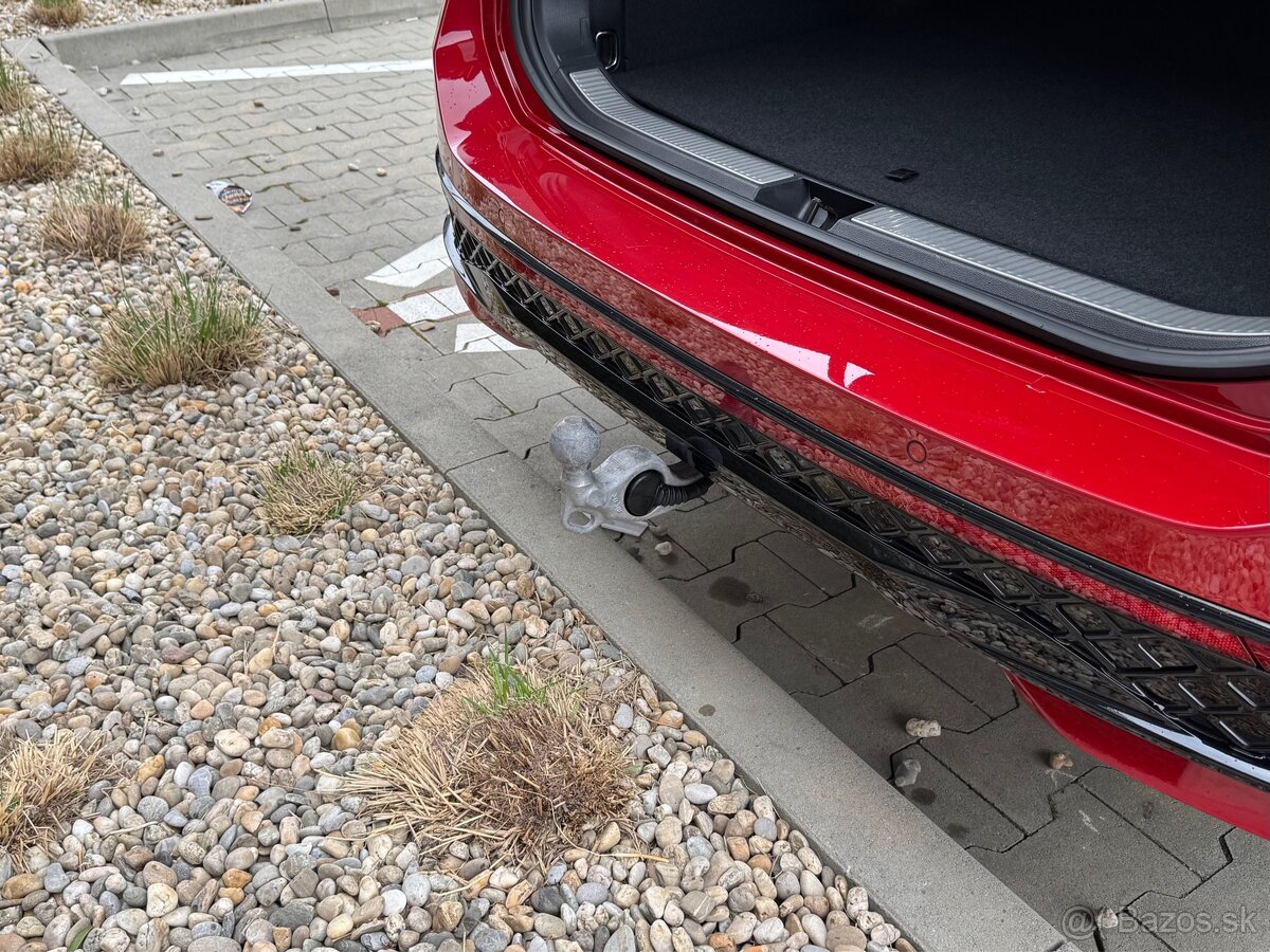 VW Passat R-Line Black Style 2025 - 14