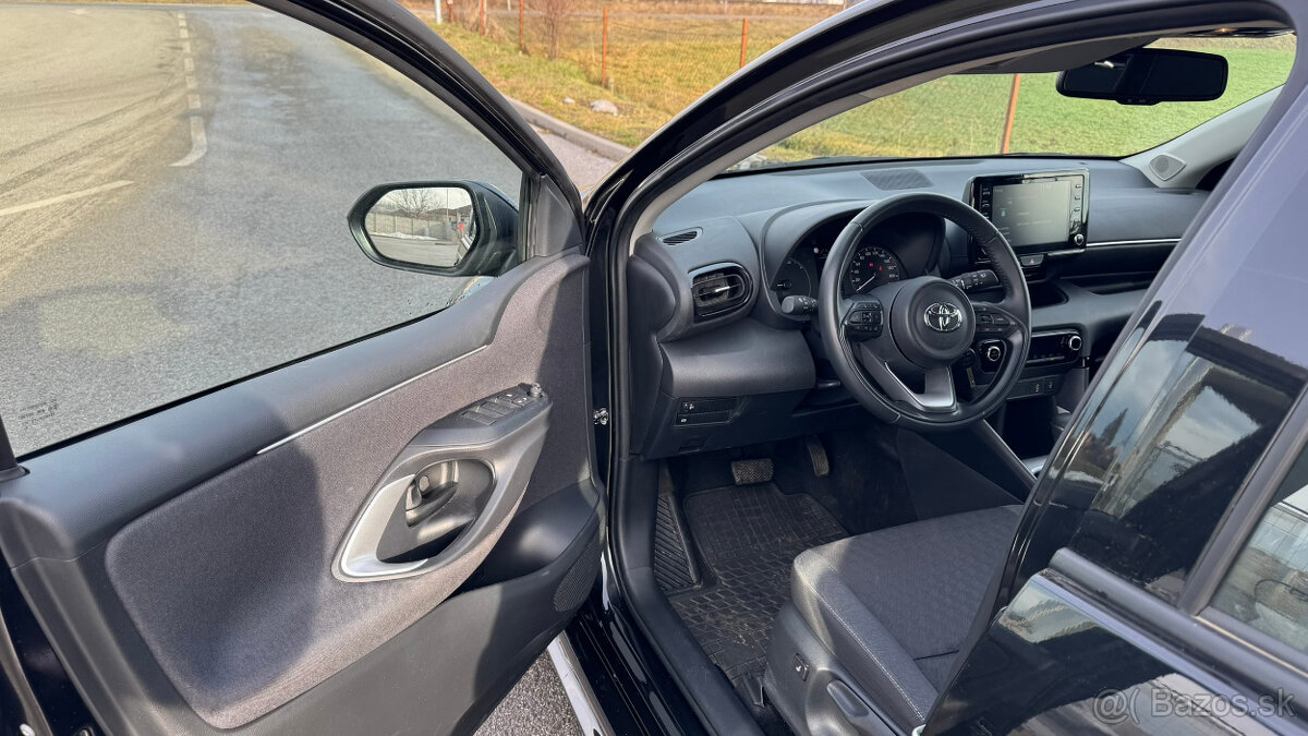 Toyota Yaris 1.5 Dynamic Force Comfort MDS - 14